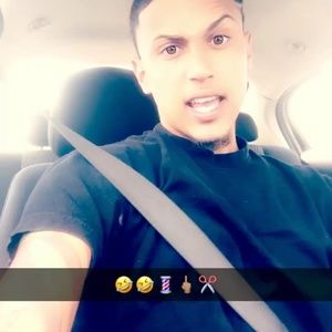 Meet your Posher, Emmanuel